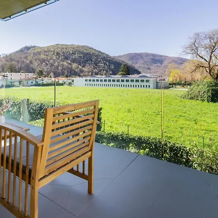Green Caslano Apartment